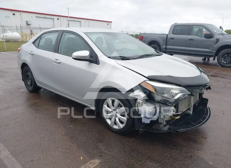2016 Toyota COROLLA фото
