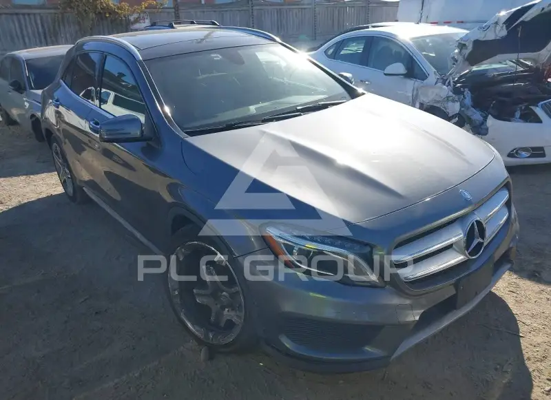 2016 Mercedes Benz GLA 250 фото
