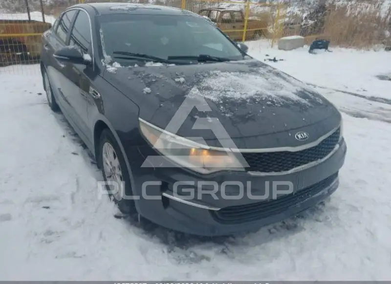 2016 KIA Optima photo