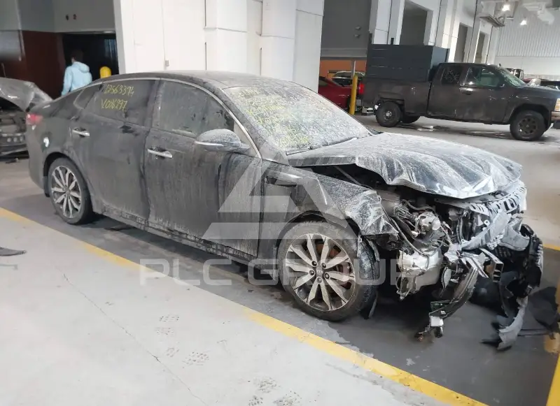 2016 KIA Optima photo