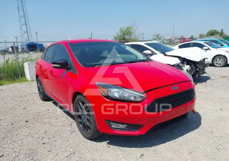 2016 Ford FOCUS фото
