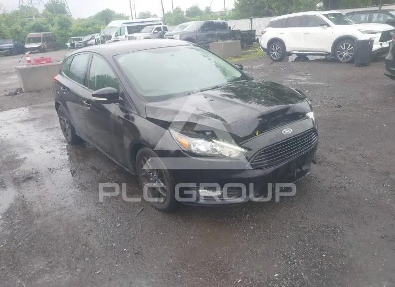 2016 Ford FOCUS photo