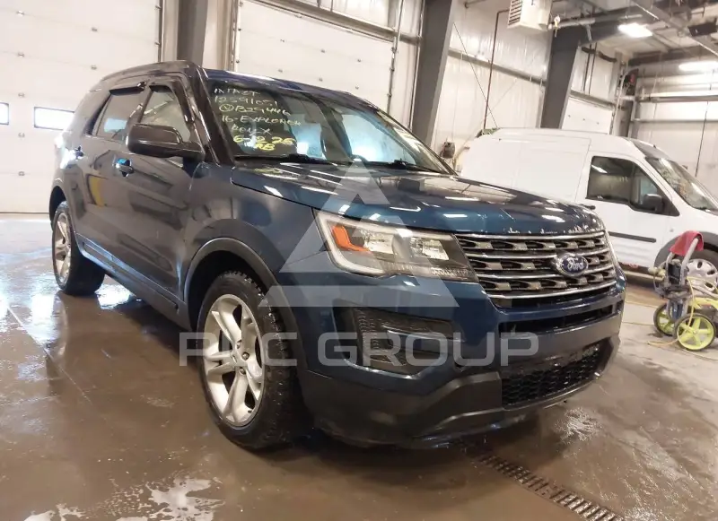 2016 Ford EXPLORER photo
