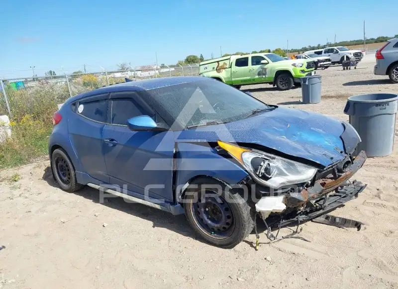 2016 Hyundai Veloster photo