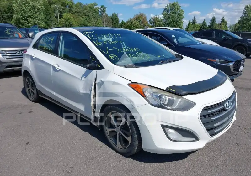 2016 Hyundai Elantra фото