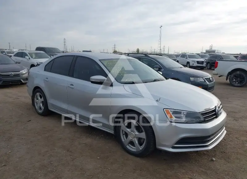 2016 Volkswagen JETTA photo