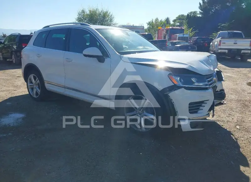 2016 Volkswagen Touareg фото