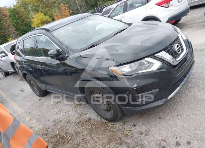2017 Nissan ROGUE photo