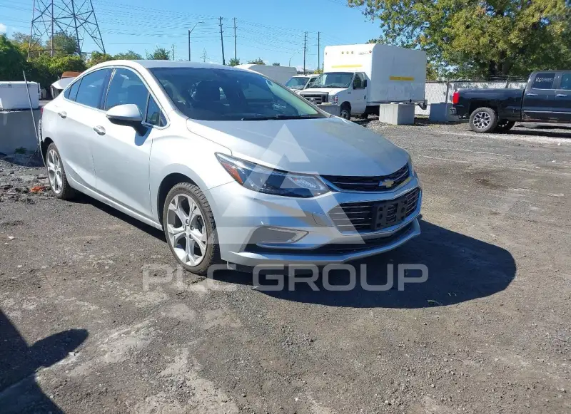 2017 Chevrolet Cruze фото