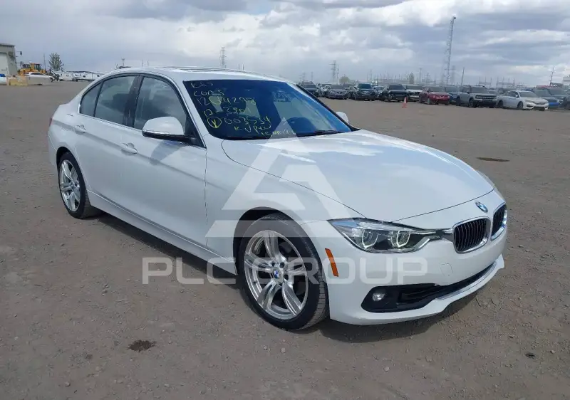 2017 BMW 330 фото