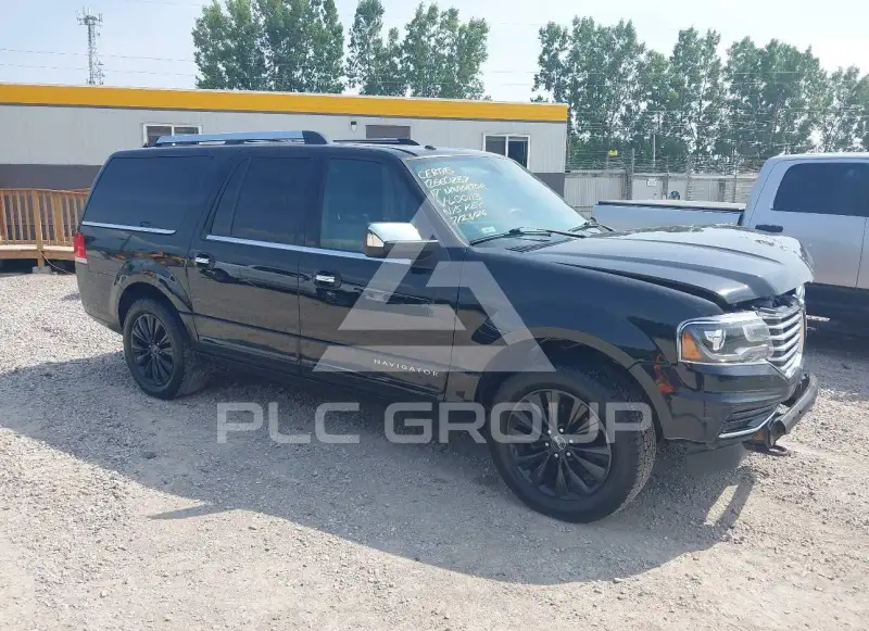 2017 Lincoln NAVIGATOR photo