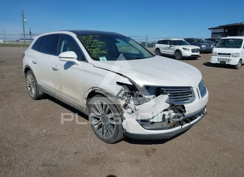 2017 Lincoln MKX photo
