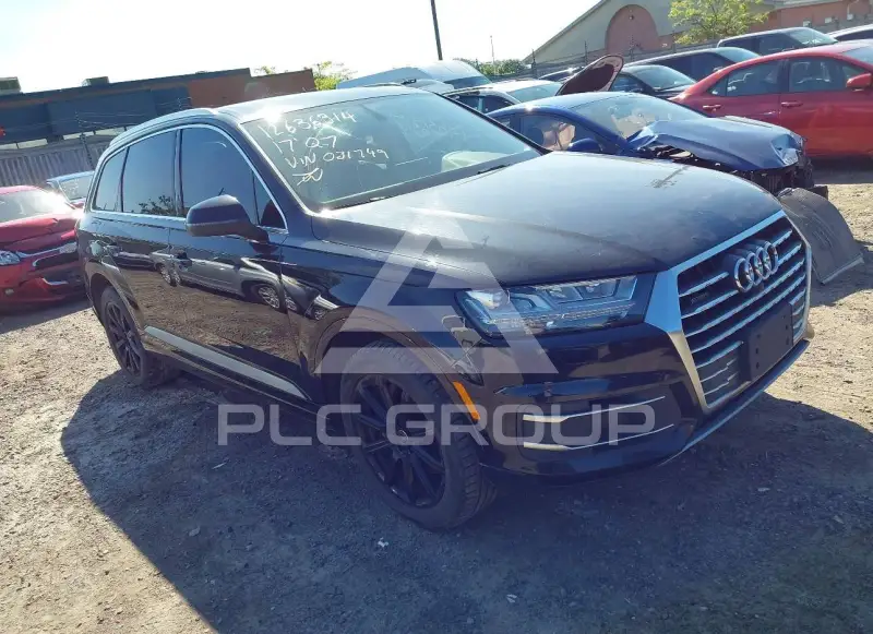 2017 Audi Q7 photo