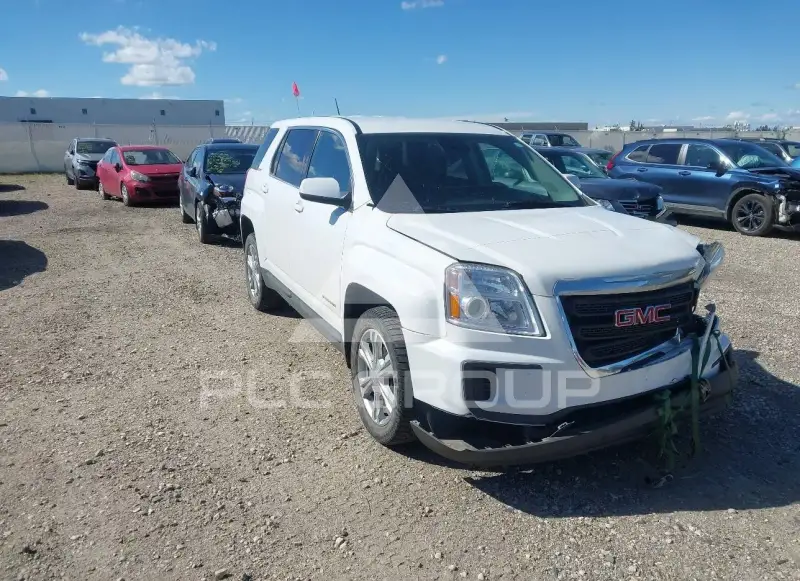 2017 GMC TERRAIN photo