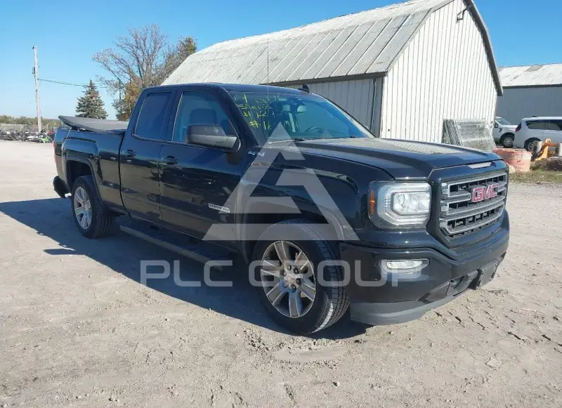 2017 GMC Sierra photo