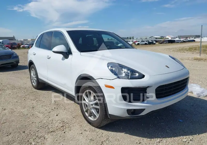 2017 Porsche CAYENNE фото