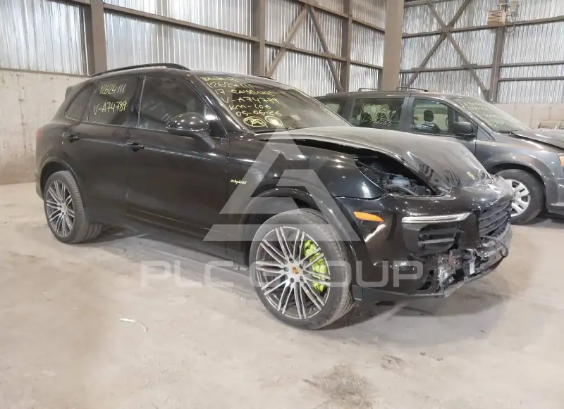 2017 Porsche Cayenne фото