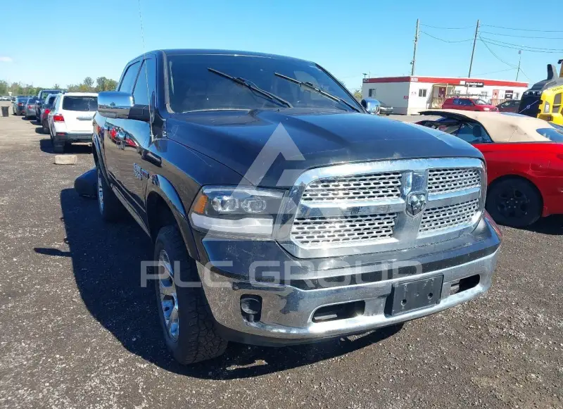 2017 RAM 1500 фото