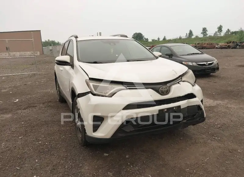 2017 Toyota RAV4 фото