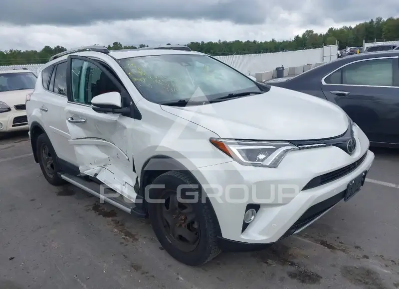 2017 Toyota RAV4 фото