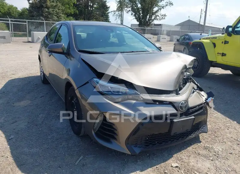 2017 Toyota COROLLA фото