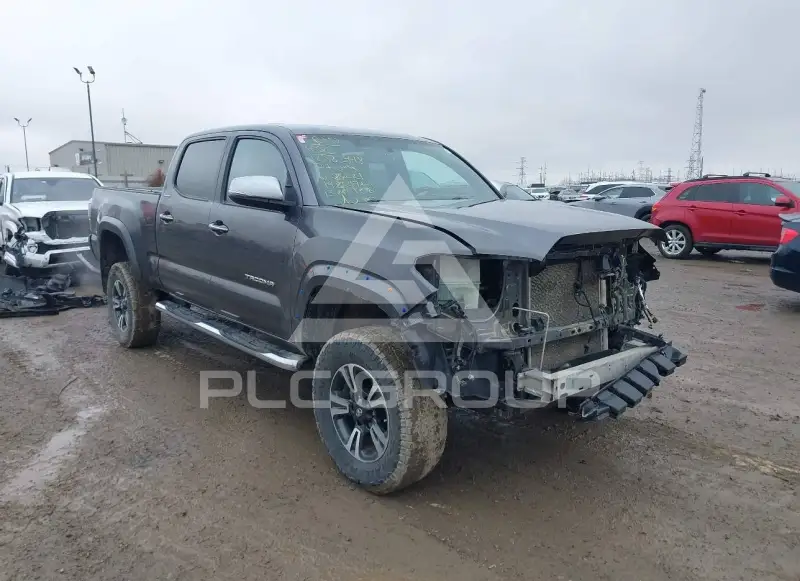 2017 Toyota TACOMA photo