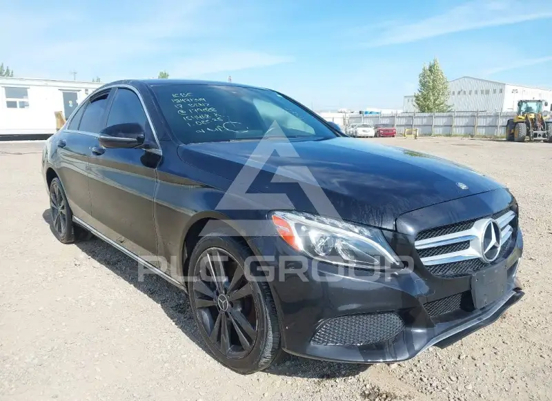 2017 Mercedes Benz C 300 фото