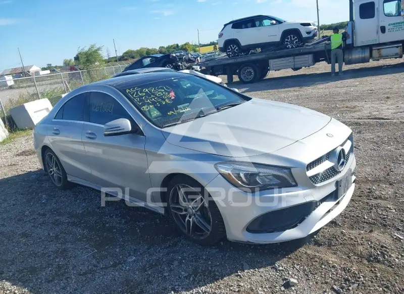 2017 Mercedes Benz CLA 250 фото