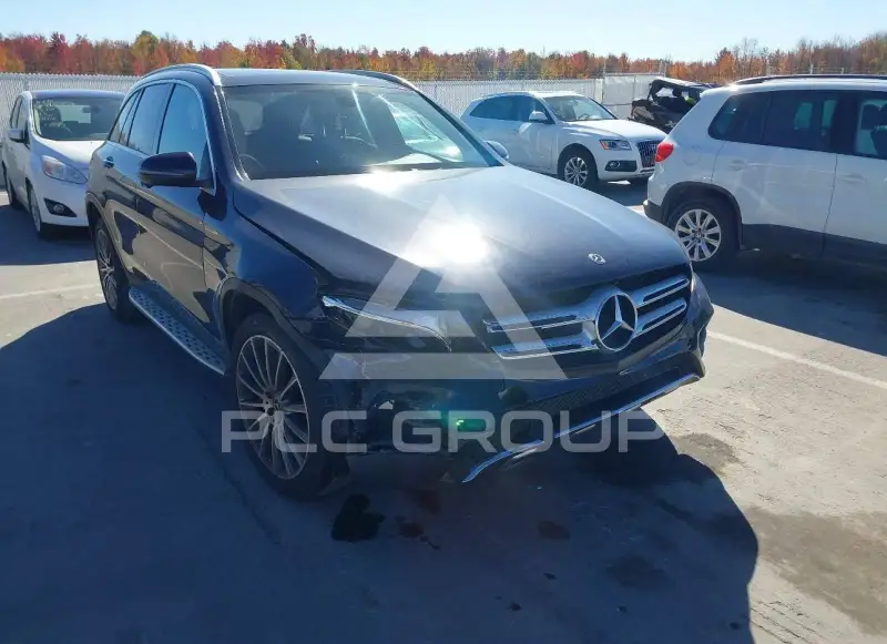 2017 Mercedes Benz Glc 300 фото