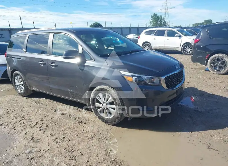 2017 KIA Sedona фото