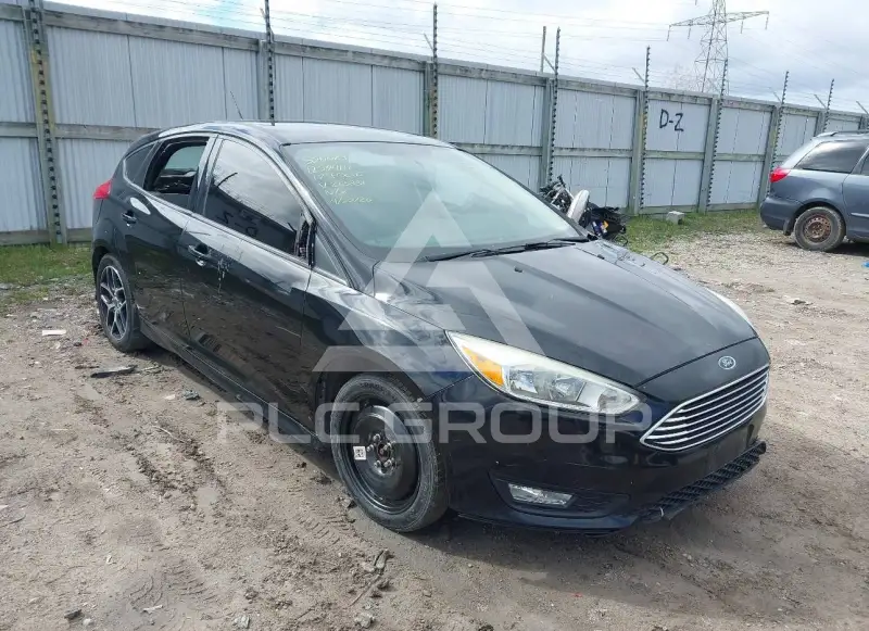 2017 Ford FOCUS фото