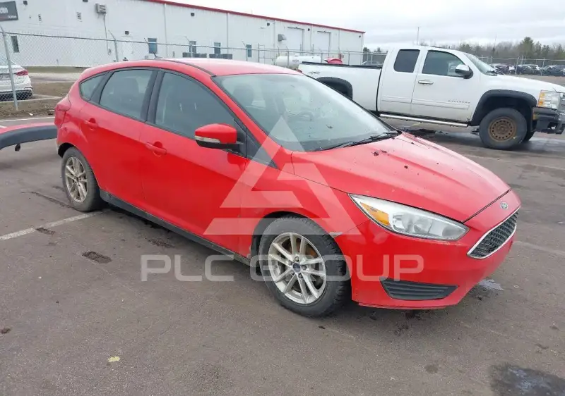 2017 Ford FOCUS photo