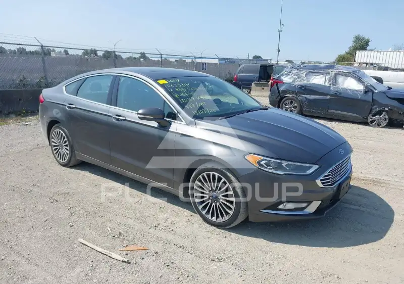 2017 Ford FUSION фото