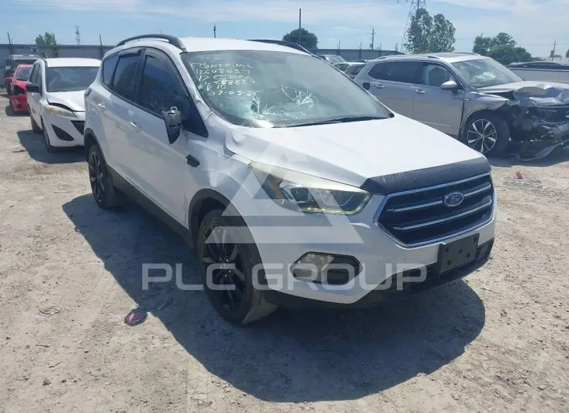 2017 Ford ESCAPE фото
