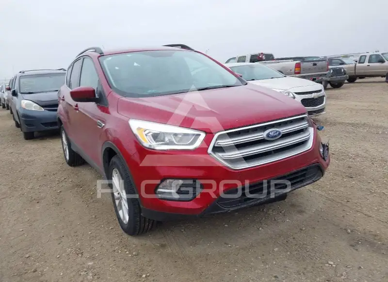 2017 Ford ESCAPE photo