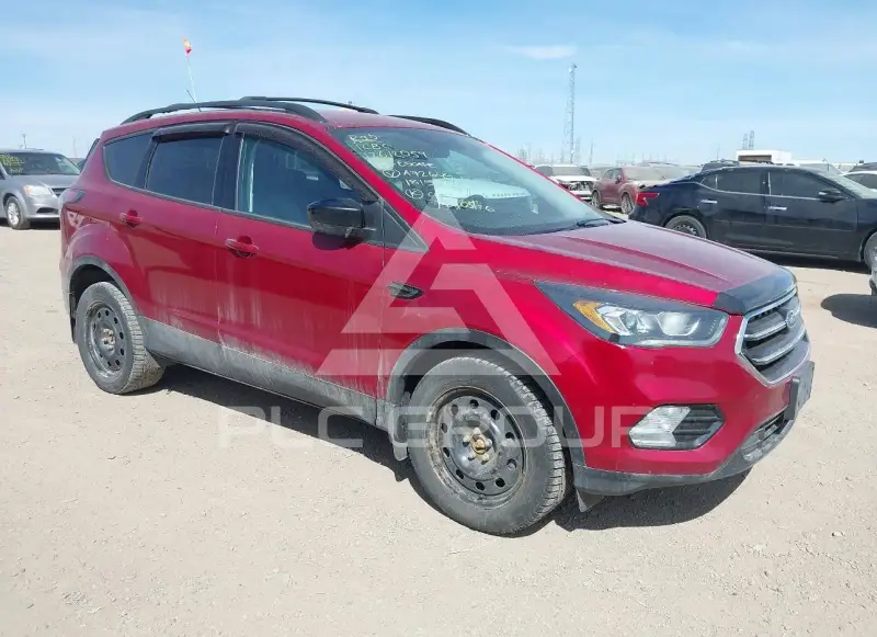 2017 Ford ESCAPE photo