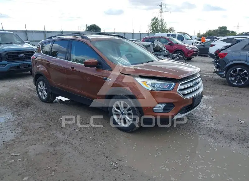 2017 Ford ESCAPE photo