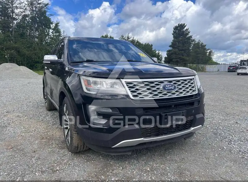 2017 Ford EXPLORER photo