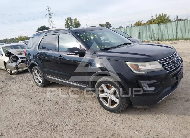 2017 Ford EXPLORER photo