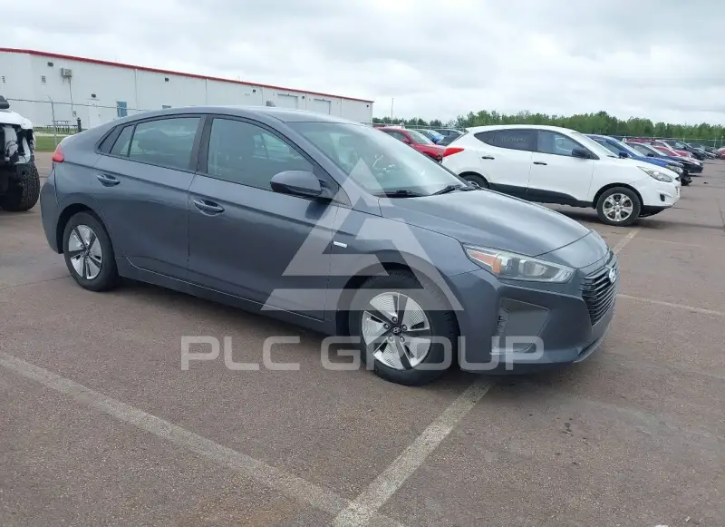 2017 Hyundai Ioniq photo