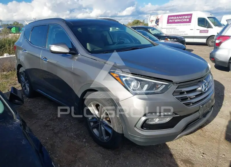 2017 Hyundai Santa Fe photo