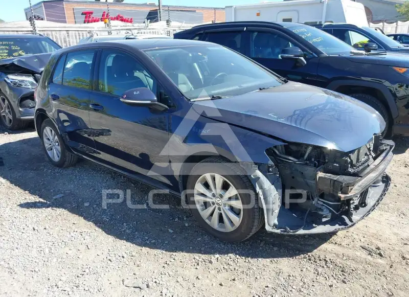 2017 Volkswagen GOLF photo