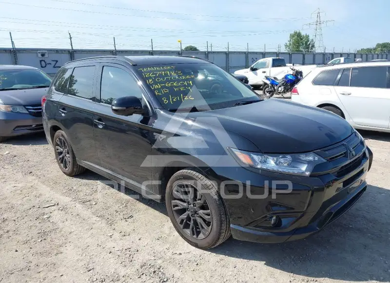 2018 Mitsubishi OUTLANDER фото