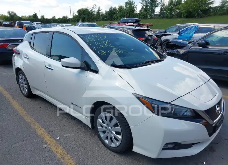 2018 Nissan LEAF photo