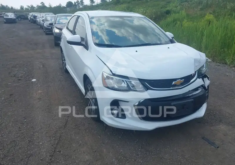 2018 Chevrolet Sonic фото