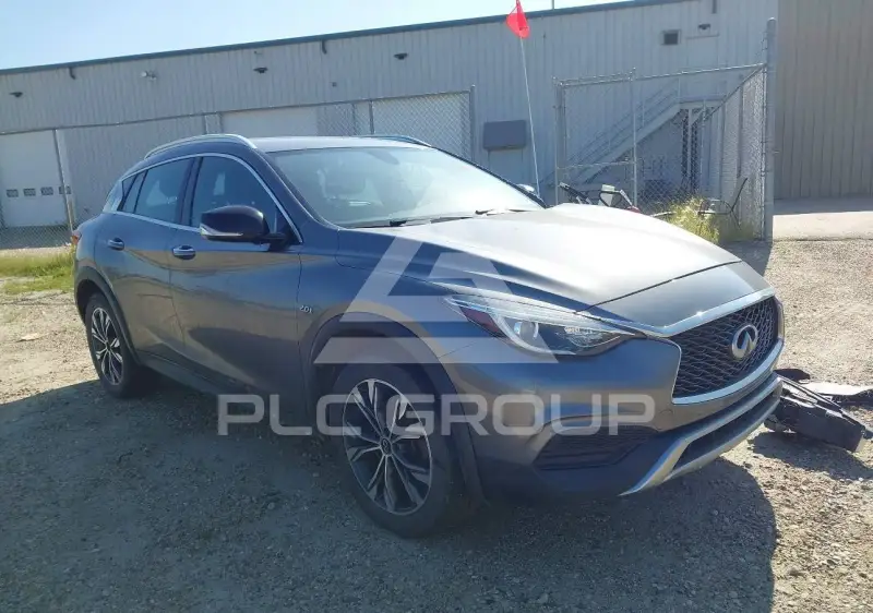 2018 Infinity QX30 фото