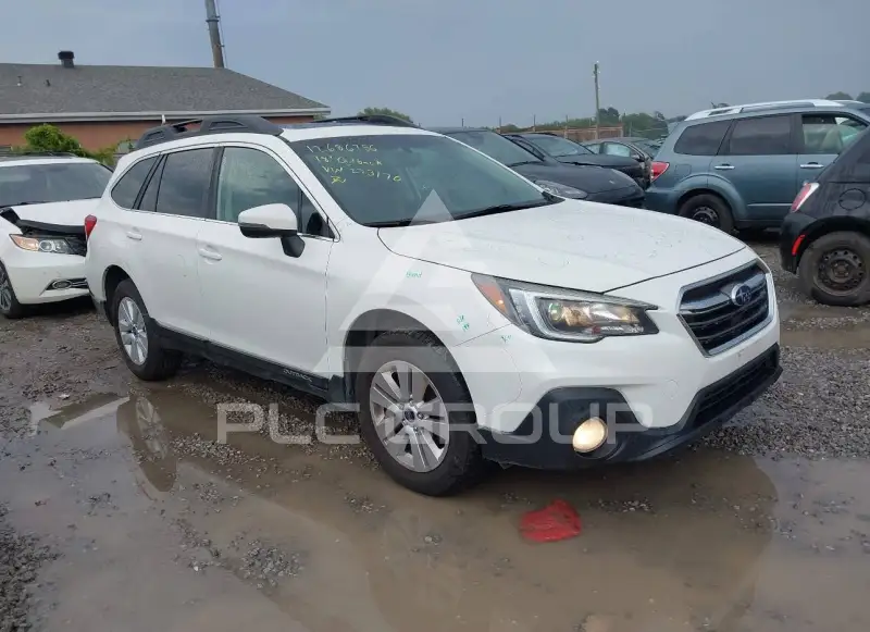 2018 Subaru Outback photo