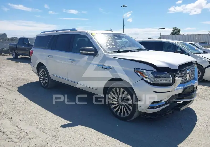 2018 Lincoln NAVIGATOR photo