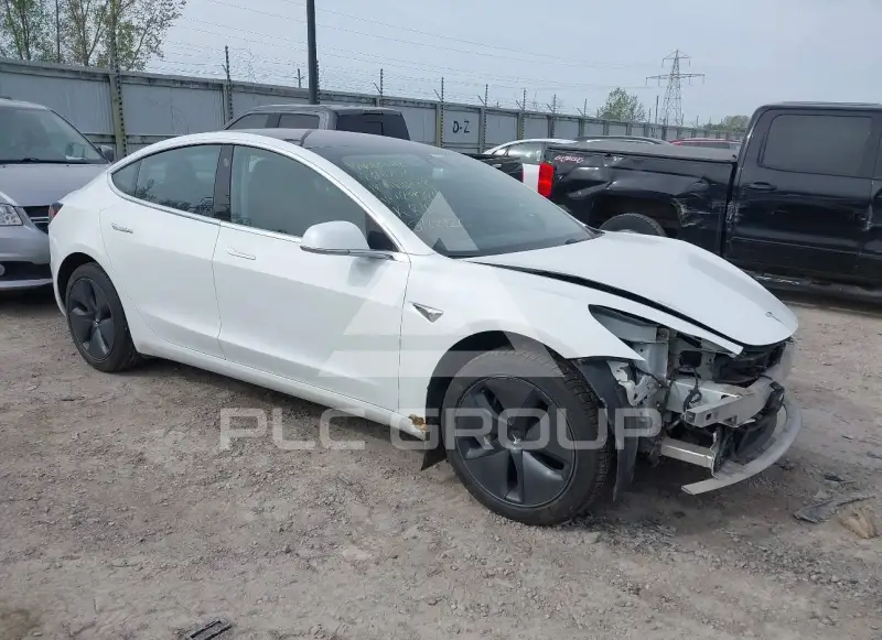 2018 Tesla Model 3 фото