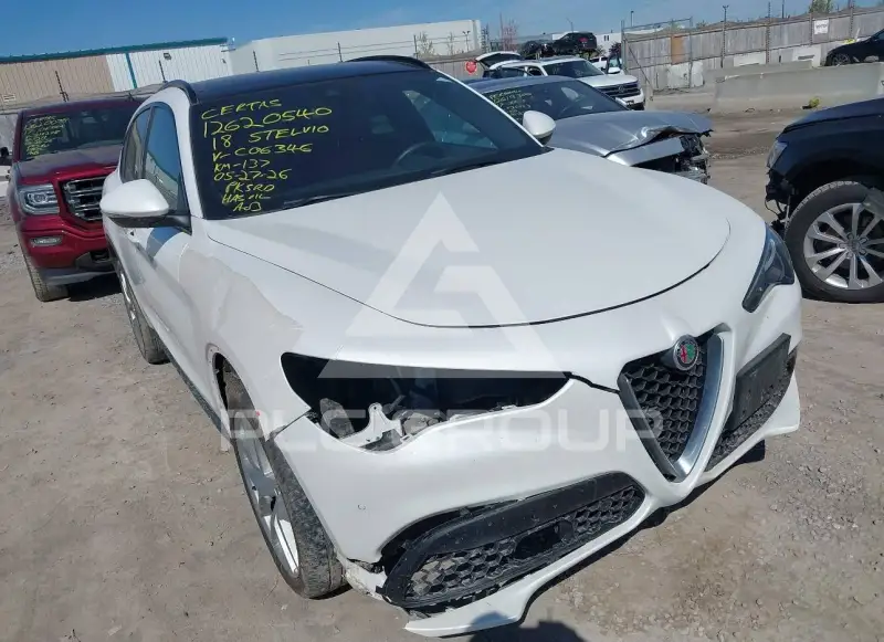 2018 Alfa Romeo Stelvio photo